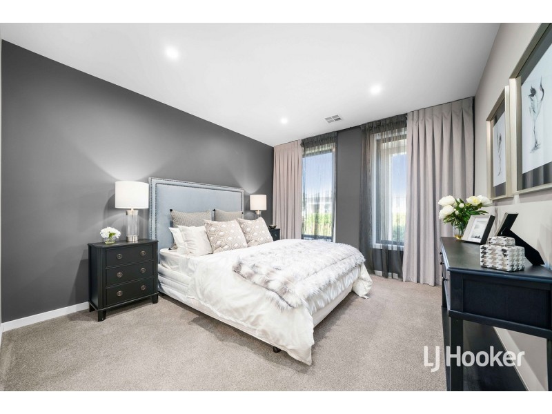 9 Irvine Rise, Werribee VIC 3030