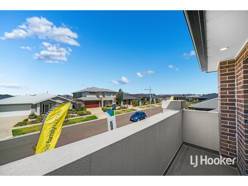 9 Irvine Rise, Werribee VIC 3030