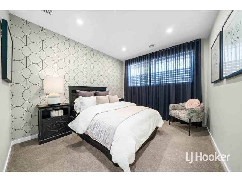 9 Irvine Rise, Werribee VIC 3030