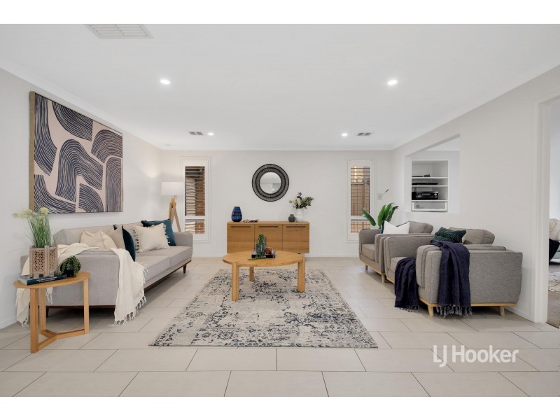 6 Hibiscus Crescent, Point Cook VIC 3030