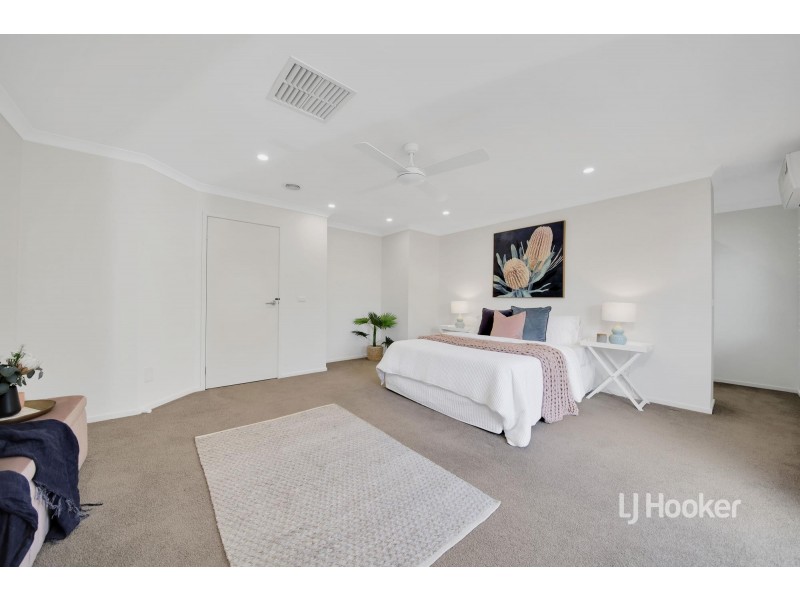 6 Hibiscus Crescent, Point Cook VIC 3030