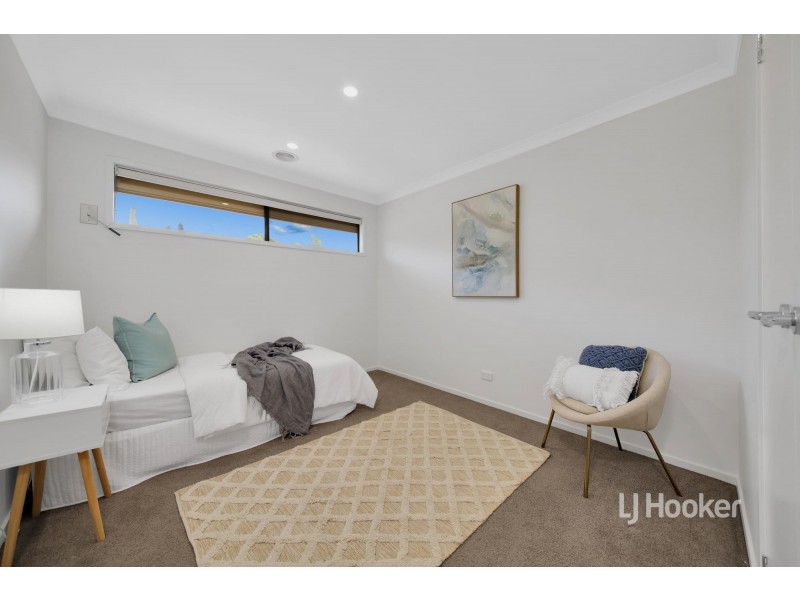 6 Hibiscus Crescent, Point Cook VIC 3030