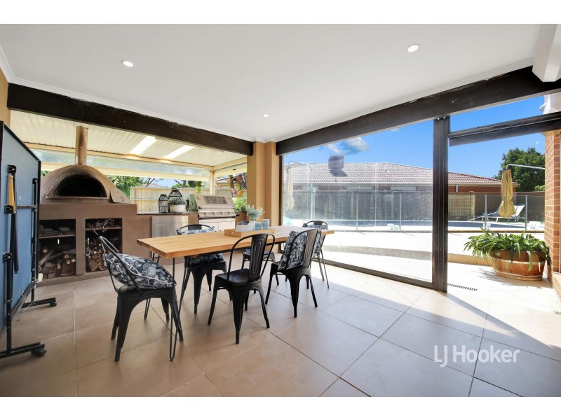 6 Hibiscus Crescent, Point Cook VIC 3030