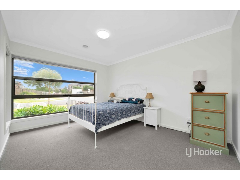 25 Squadron Road, Point Cook VIC 3030