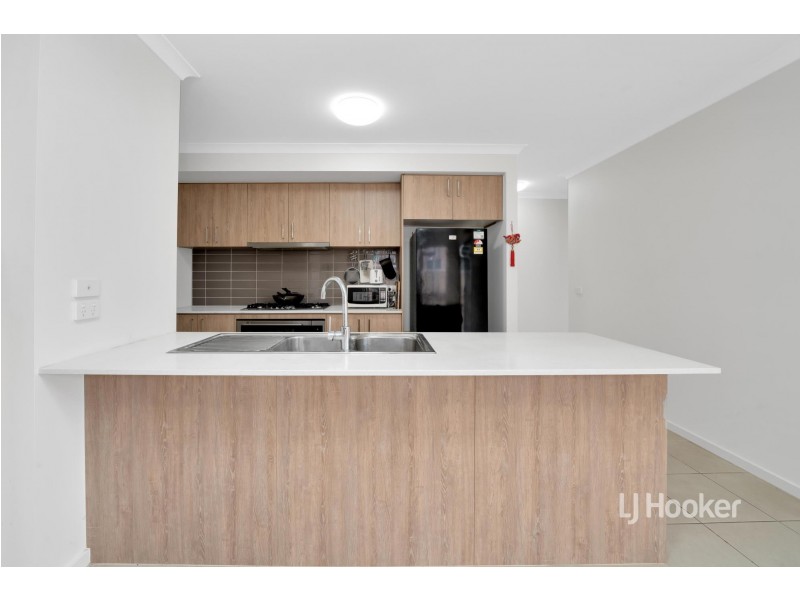 25 Squadron Road, Point Cook VIC 3030