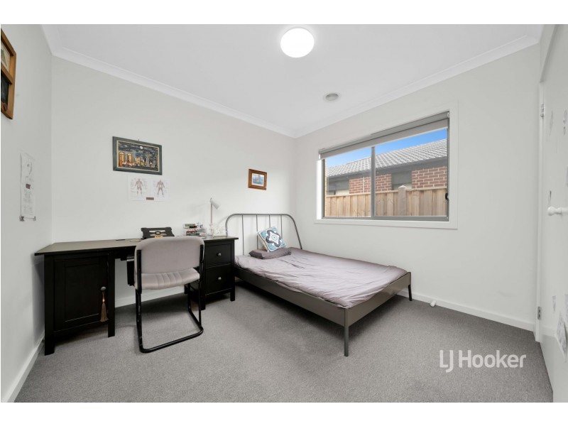 25 Squadron Road, Point Cook VIC 3030