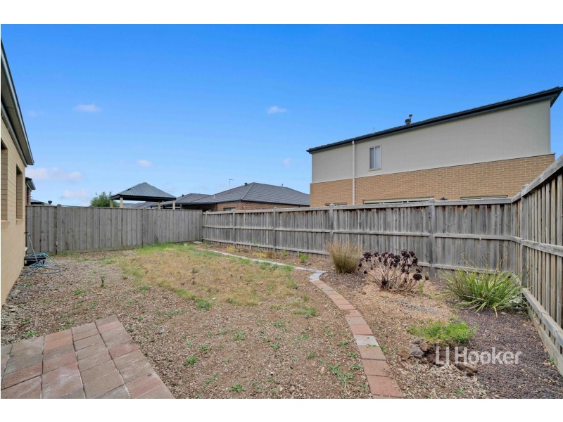 25 Squadron Road, Point Cook VIC 3030