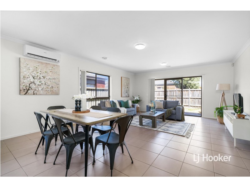 21 Misqa Avenue, Point Cook VIC 3030