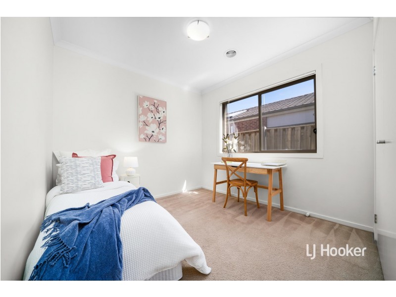 21 Misqa Avenue, Point Cook VIC 3030