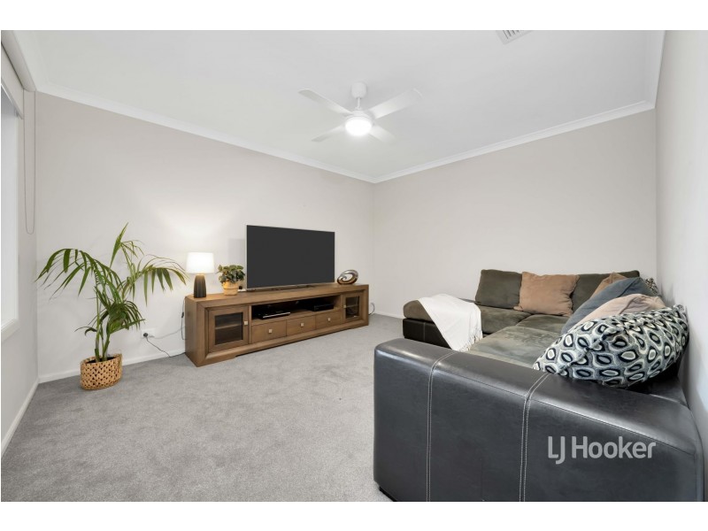 15 Daisy Drive, Point Cook VIC 3030
