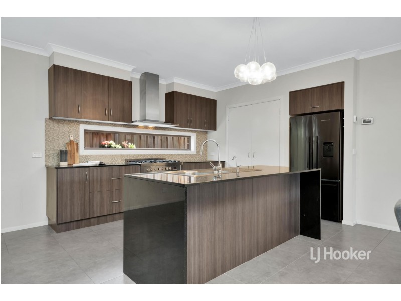 15 Daisy Drive, Point Cook VIC 3030
