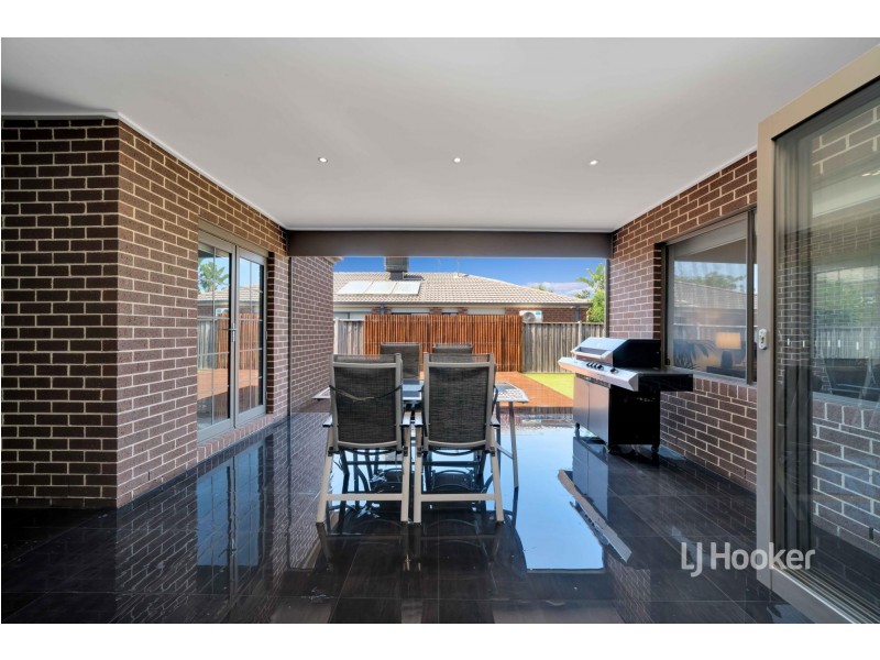 15 Daisy Drive, Point Cook VIC 3030