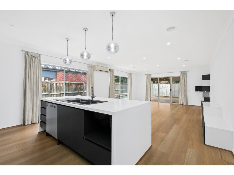 37 Baltic Circuit, Point Cook VIC 3030