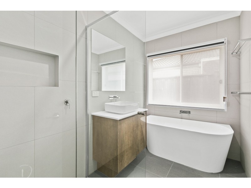 37 Baltic Circuit, Point Cook VIC 3030