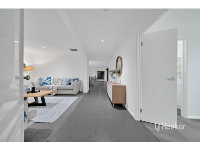 20 Juniper Avenue, Point Cook VIC 3030