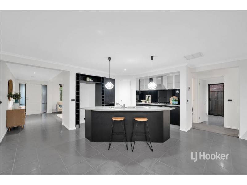 20 Juniper Avenue, Point Cook VIC 3030