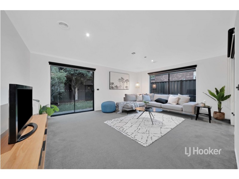 20 Juniper Avenue, Point Cook VIC 3030
