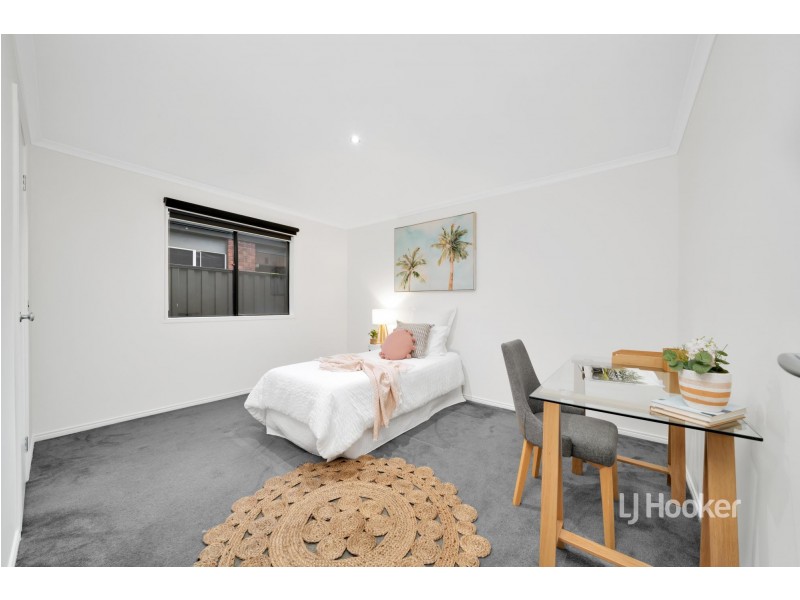 20 Juniper Avenue, Point Cook VIC 3030