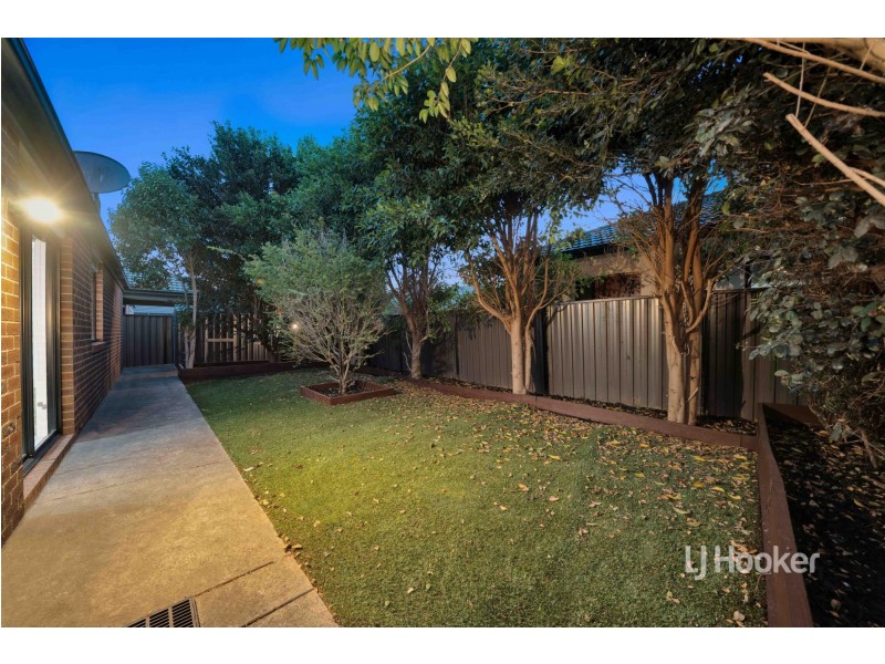 20 Juniper Avenue, Point Cook VIC 3030