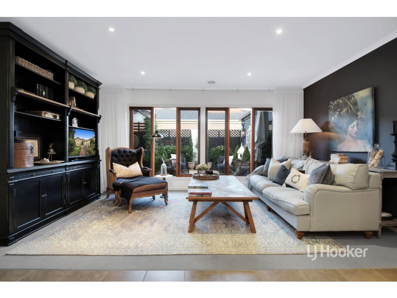 20 Maidenhair Drive, Point Cook VIC 3030