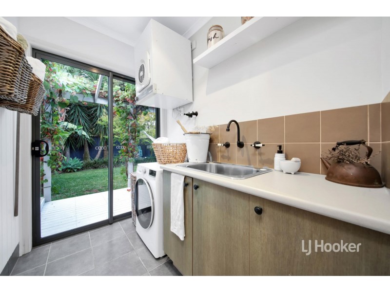 20 Maidenhair Drive, Point Cook VIC 3030