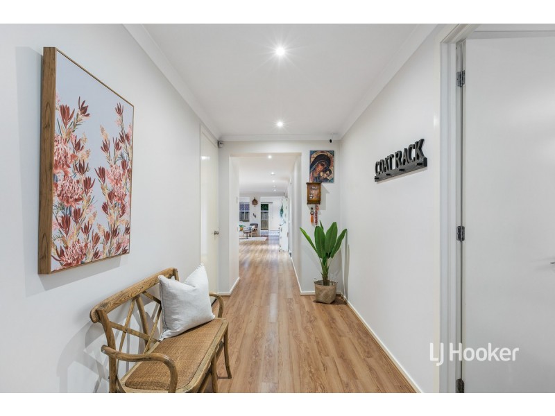 112 Malibu Boulevard, Point Cook VIC 3030