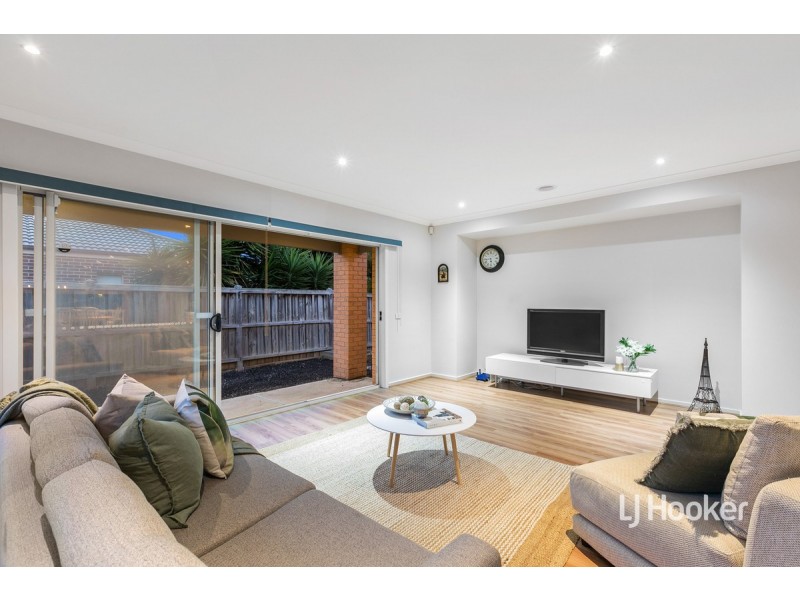 112 Malibu Boulevard, Point Cook VIC 3030