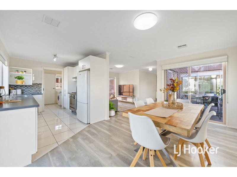 11 Farrant Court, Altona Meadows VIC 3028