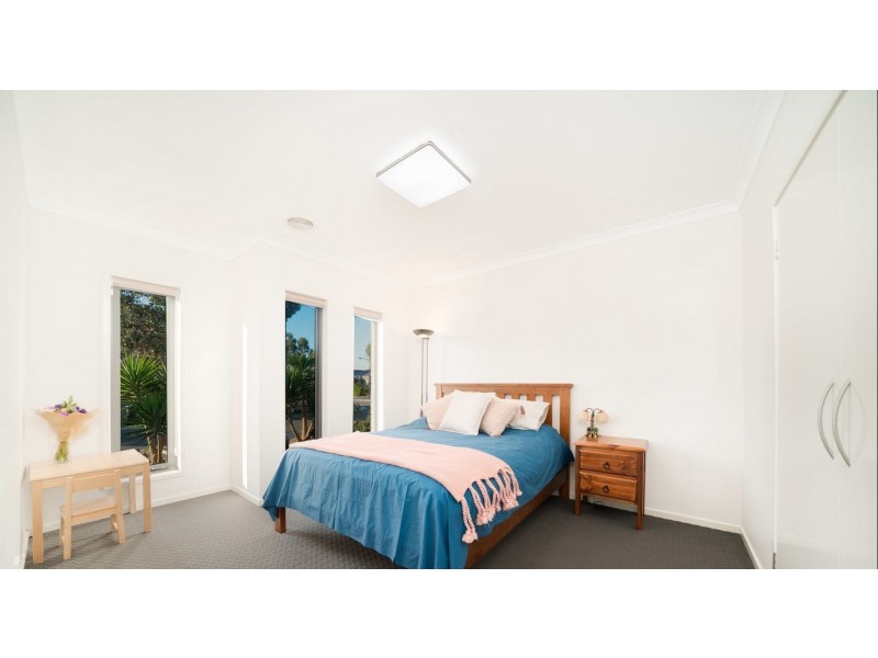 19 Mercure Way, Point Cook VIC 3030