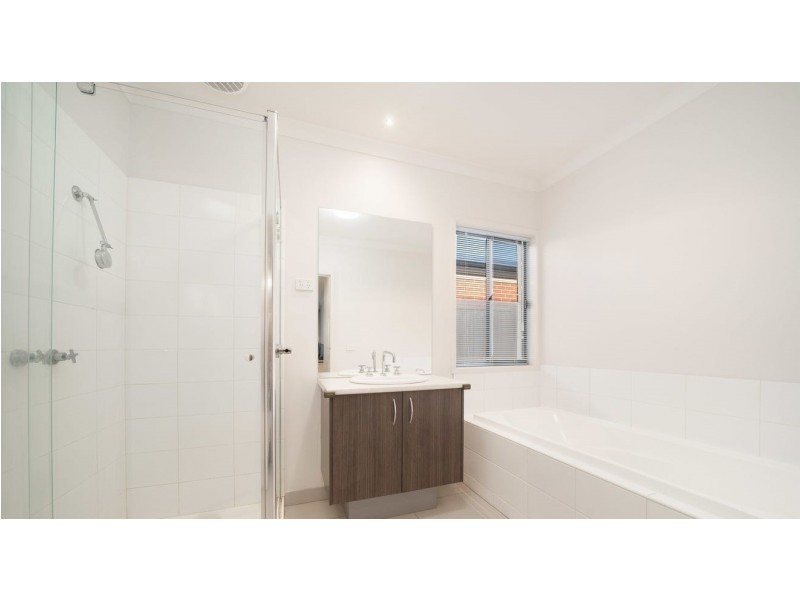 19 Mercure Way, Point Cook VIC 3030