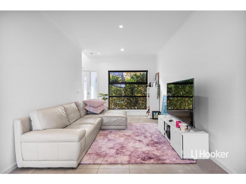 5/16 Chevron Street, Tarneit VIC 3029