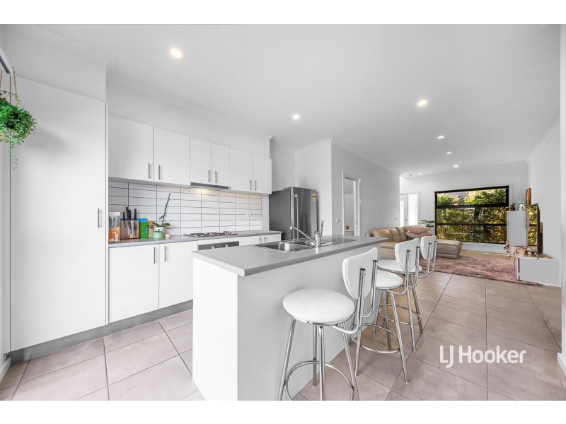 5/16 Chevron Street, Tarneit VIC 3029