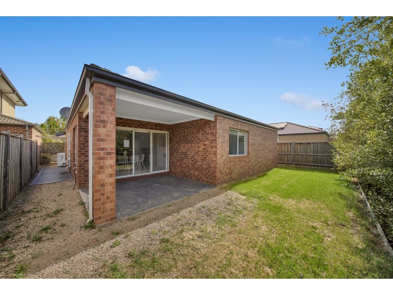 54 Grassbird Drive, Point Cook VIC 3030