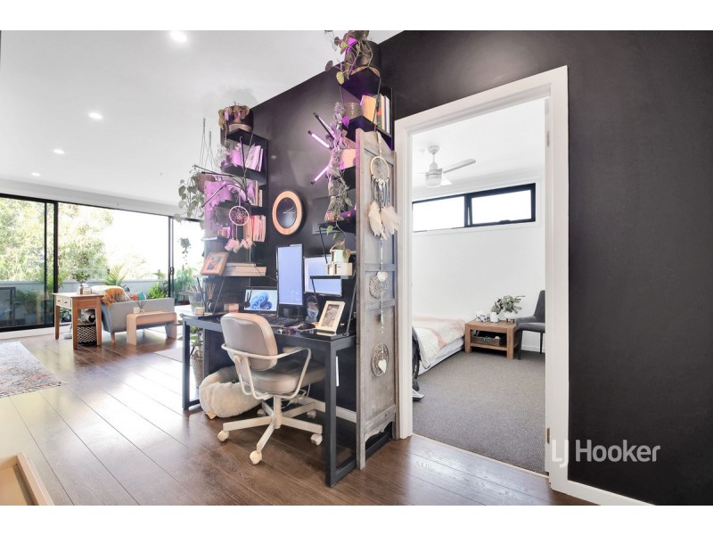 305/18 Tribeca Drive, Point Cook VIC 3030