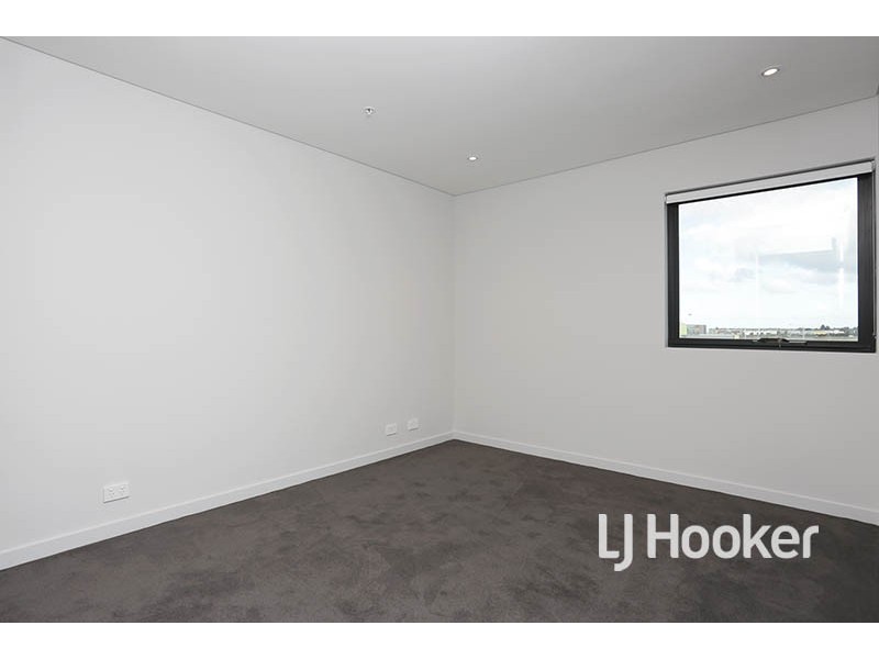 207/1 Clark Street, Williams Landing VIC 3027