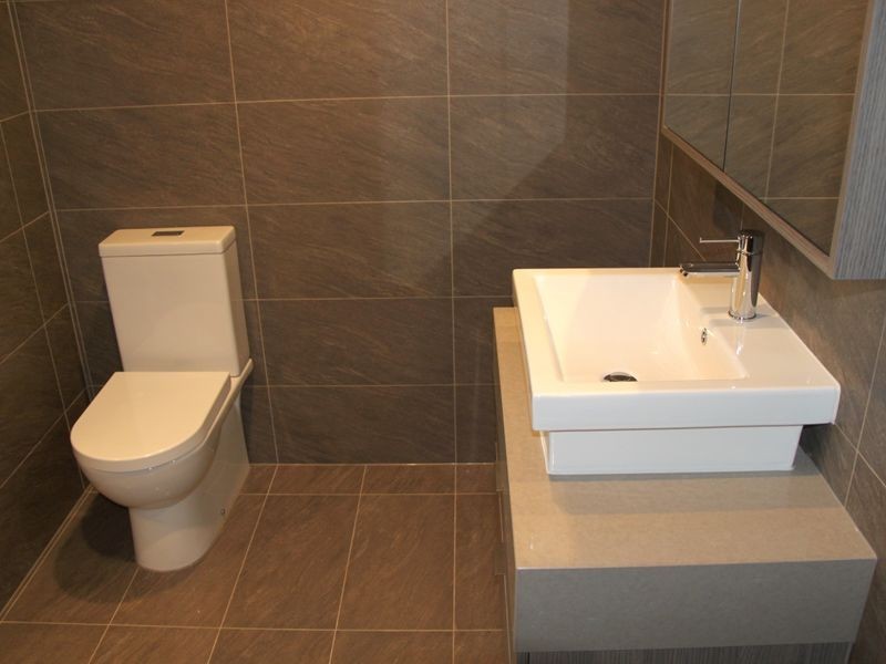 28/2-10 Monckton Place, Caroline Springs VIC 3023