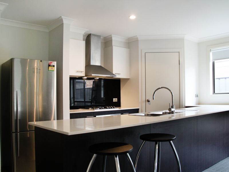 4 Hewett Drive, Point Cook VIC 3030