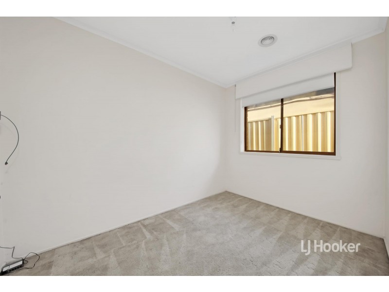 77 Shane Avenue, Seabrook VIC 3028