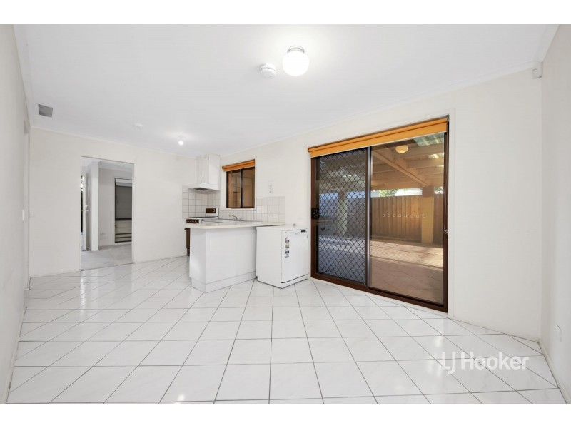 77 Shane Avenue, Seabrook VIC 3028