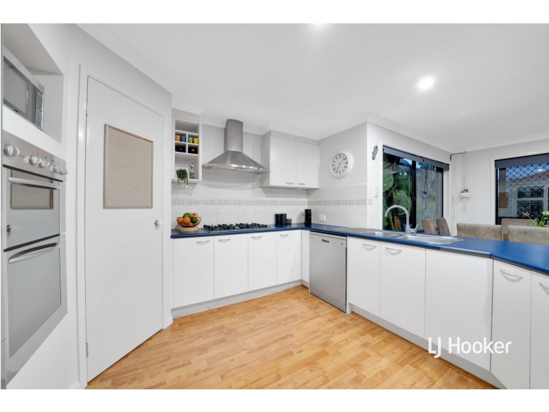 38 Machair Drive, Point Cook VIC 3030