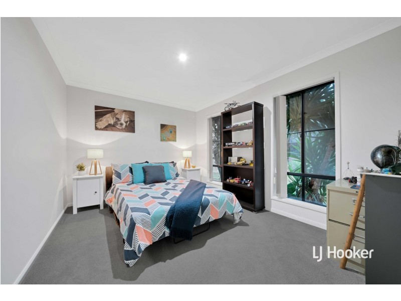 38 Machair Drive, Point Cook VIC 3030