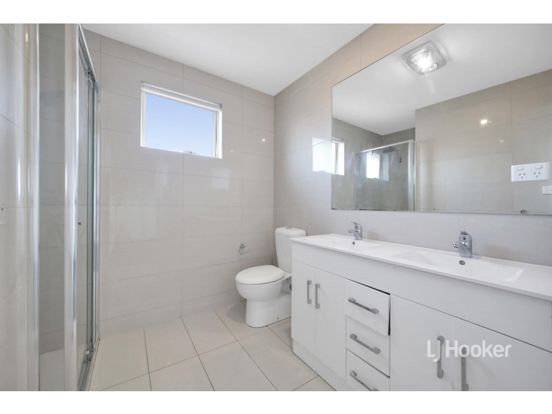 4/3-5 Goble Street, Laverton VIC 3028