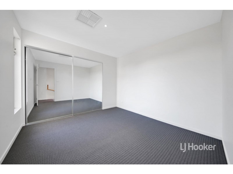 4/3-5 Goble Street, Laverton VIC 3028