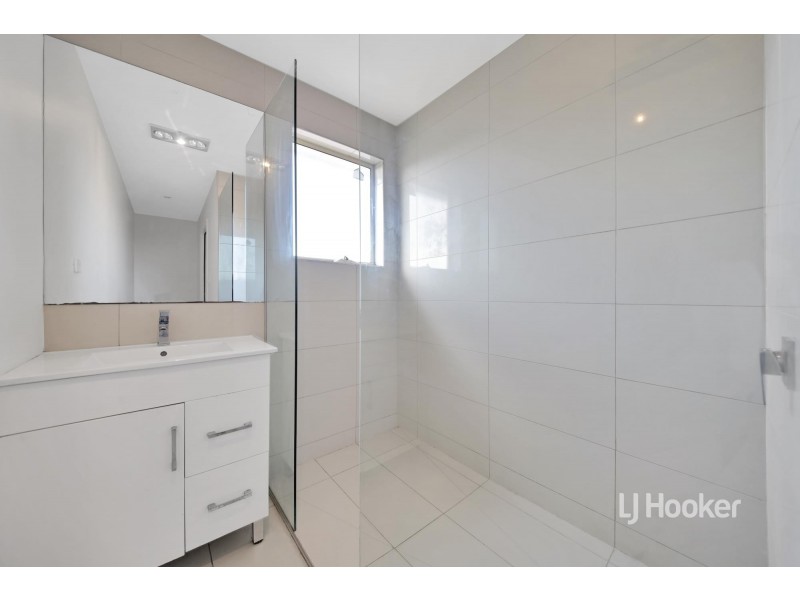 4/3-5 Goble Street, Laverton VIC 3028