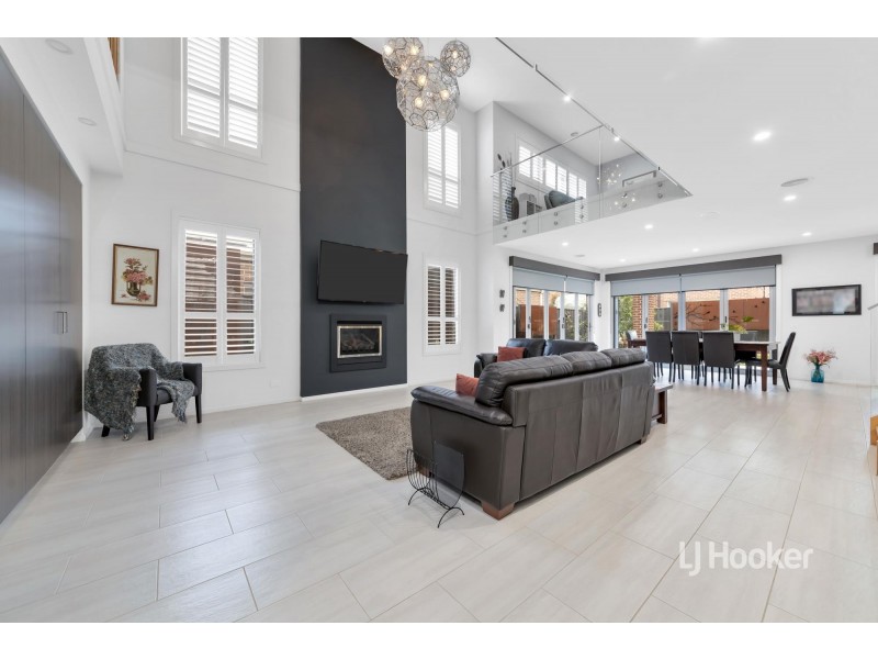 27 Liverpool Street, Point Cook VIC 3030