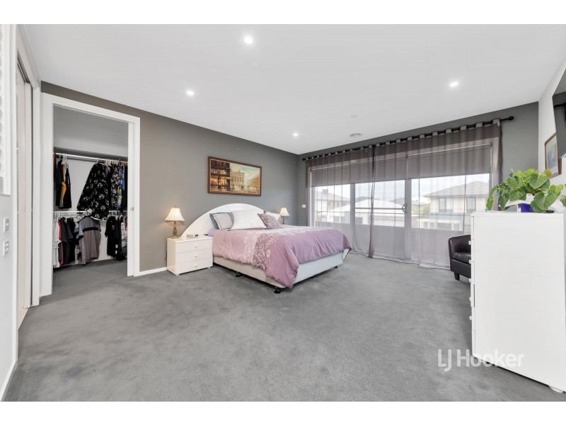 27 Liverpool Street, Point Cook VIC 3030