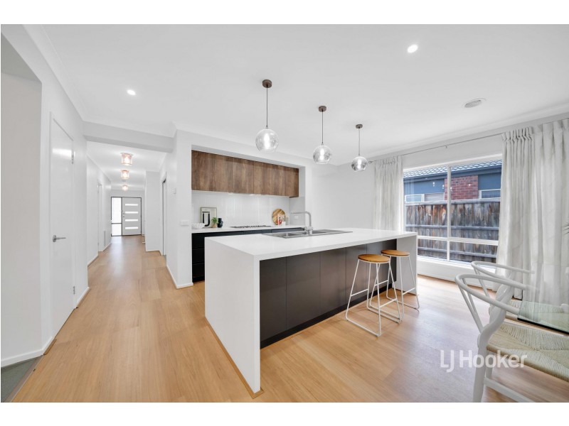 37 Baltic Circuit, Point Cook VIC 3030