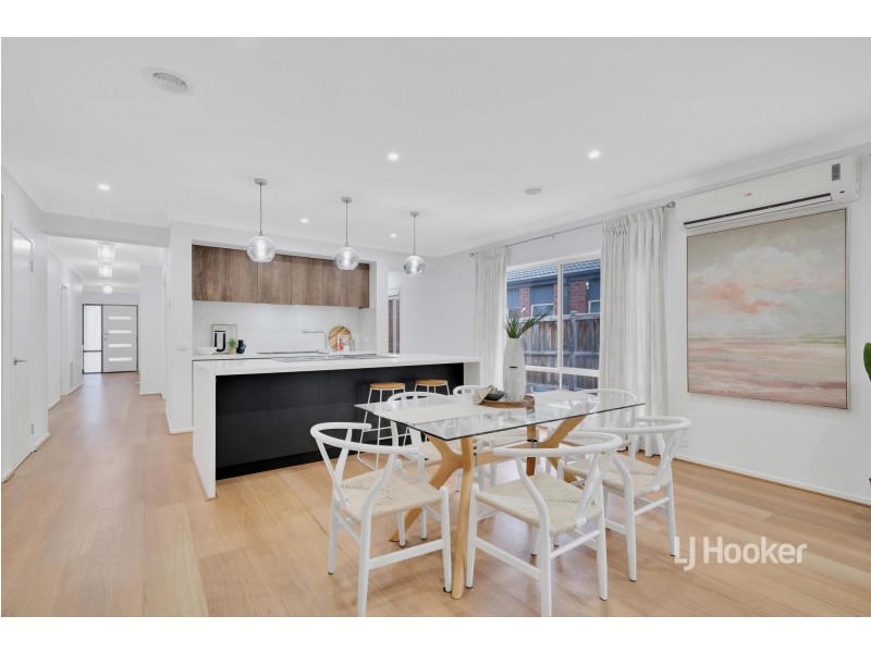 37 Baltic Circuit, Point Cook VIC 3030