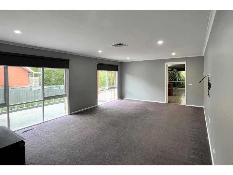 5 Grant Court, South Morang VIC 3752