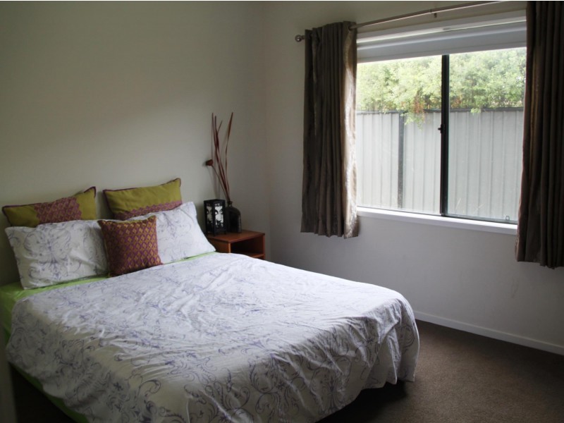 2 Mowbray Drive, Point Cook VIC 3030